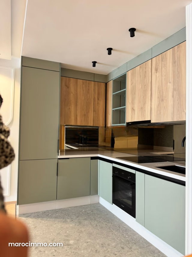 Vente d'un bel appartement à Les princesses. 1 Pièce. Parking et ascenseur — 4