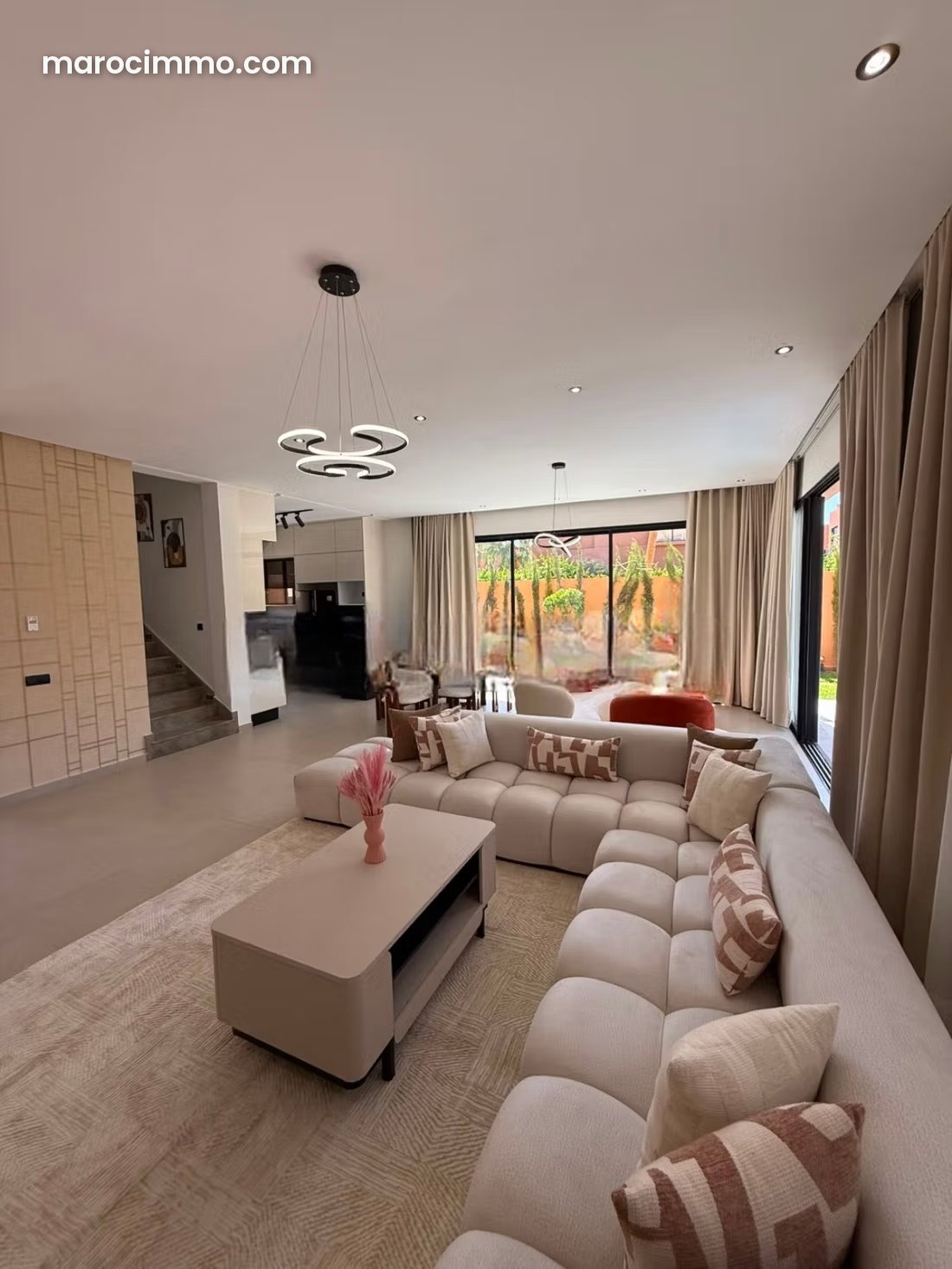 Contemporary 4-Suite Villa with Infinity Pool, Marrakech — Marrakesh