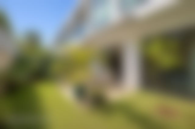 Villa for rent in Dar Bouazza, with garden and pool — Dar Bouazza