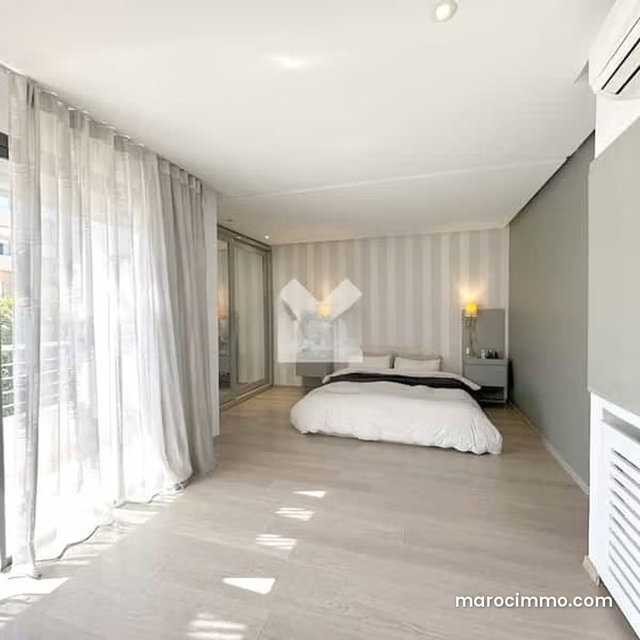 Villa à Vendre de 341.0 m² à Casablanca, Ain Diab — 3