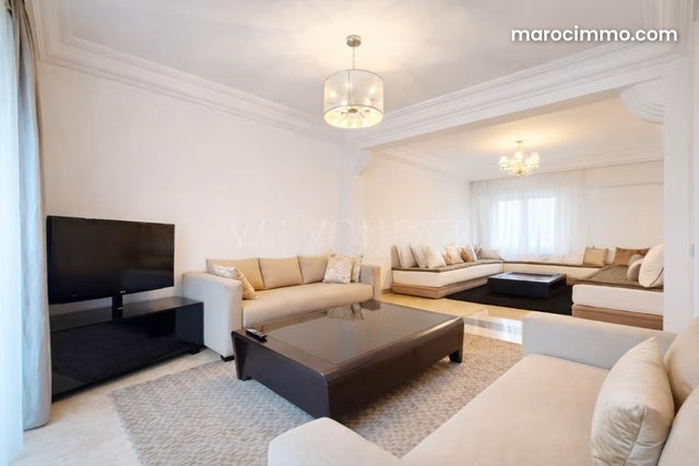 Location Magnifique appartement vide 3chambres 186m2 Racine, Casablanca — 3