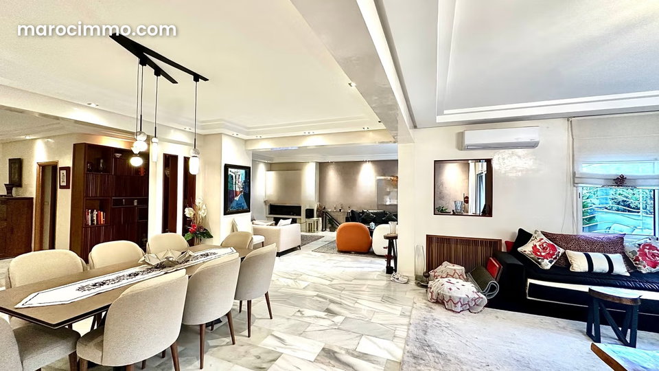 Superbe duplex esprit villa à la vente à Ain Diab