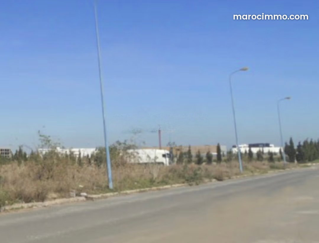 14,400 m² Plot for Sale in Nouaceur, Three Frontages — Nouaceur