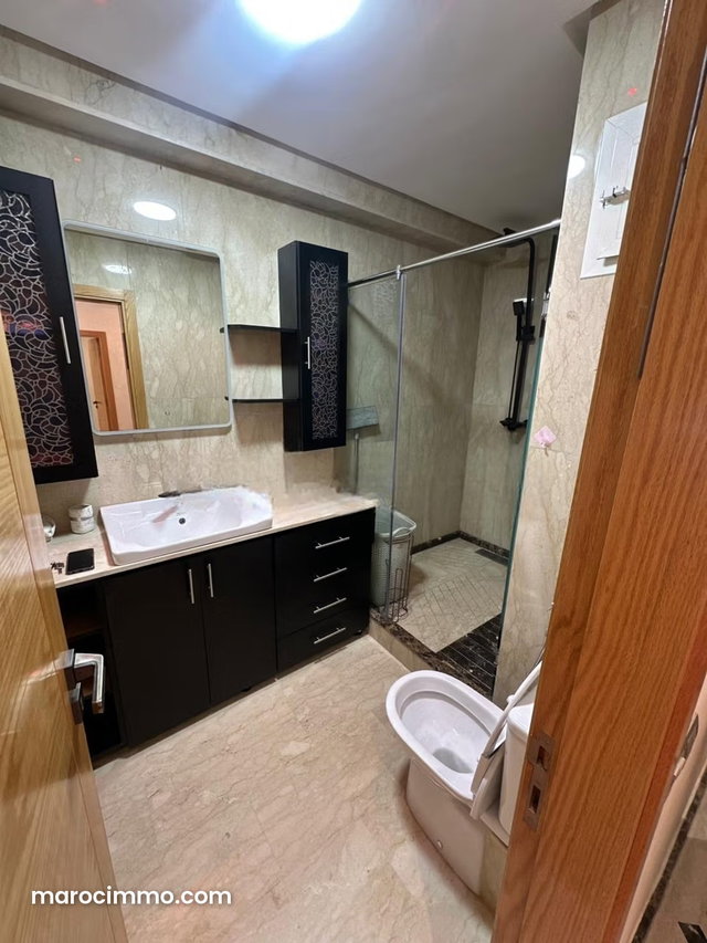 Appartement meublée a louer 3ch Agdal /terrasse — 5