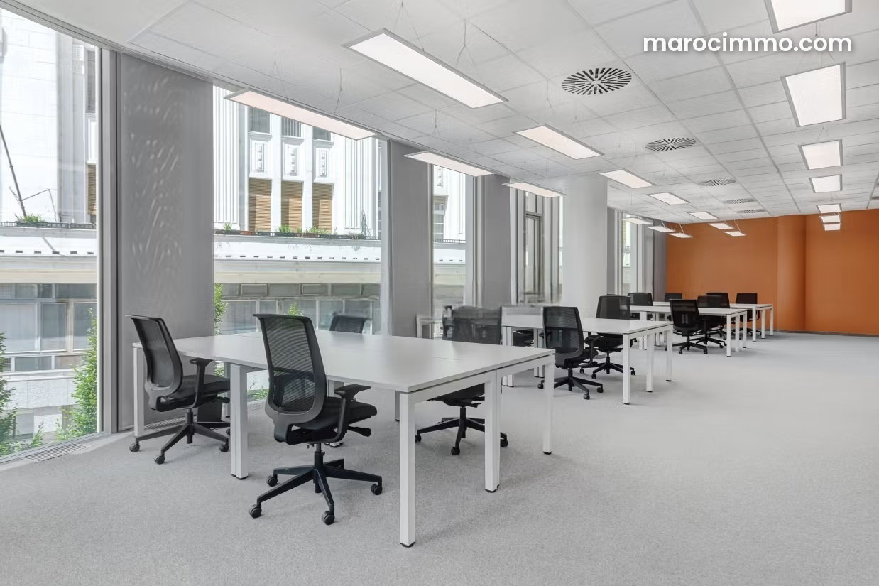 100 m² Office in Californie, Tangier: Contemporary, Fully Equipped Space — Tangier