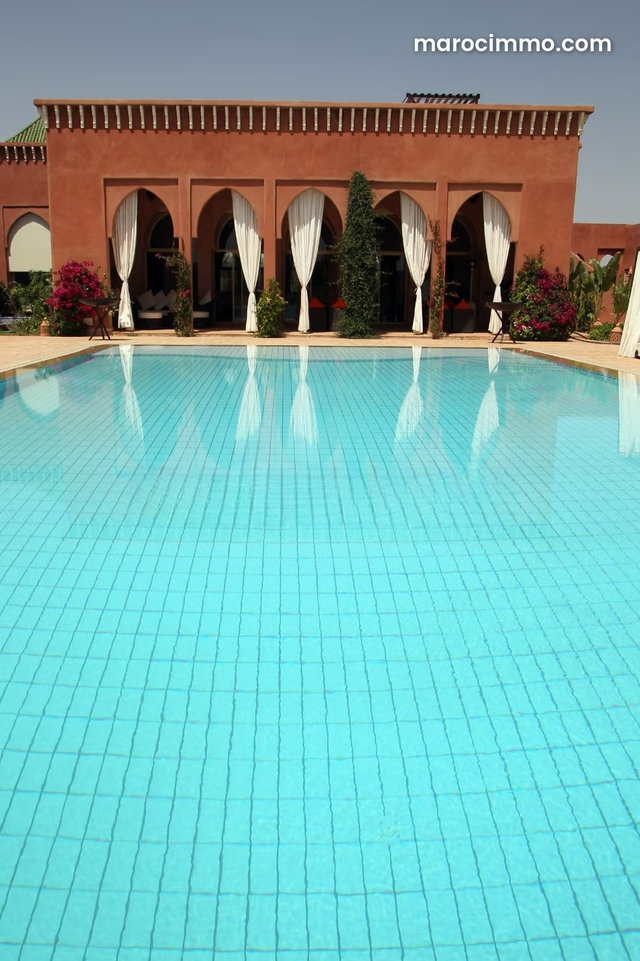Villa d’exception – style andalou — 2