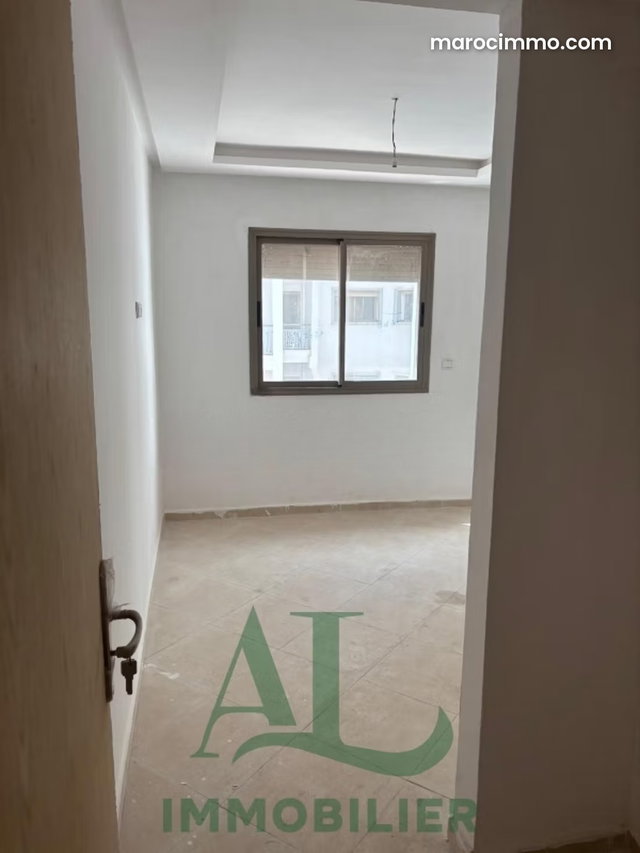 Appartement zone industrielle — 3