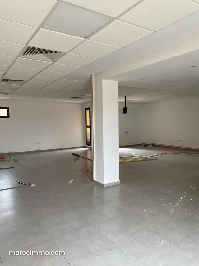À LOUER – Plateau bureau tous frais compris — 5