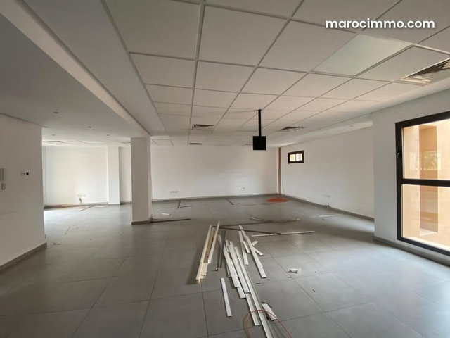 À LOUER – Plateau bureau tous frais compris — 4