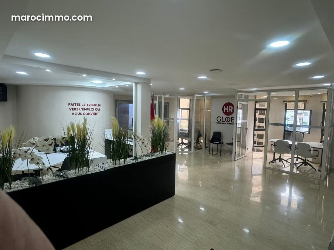116 m² Office in Palmier, Casablanca with Garage and Security — Casablanca