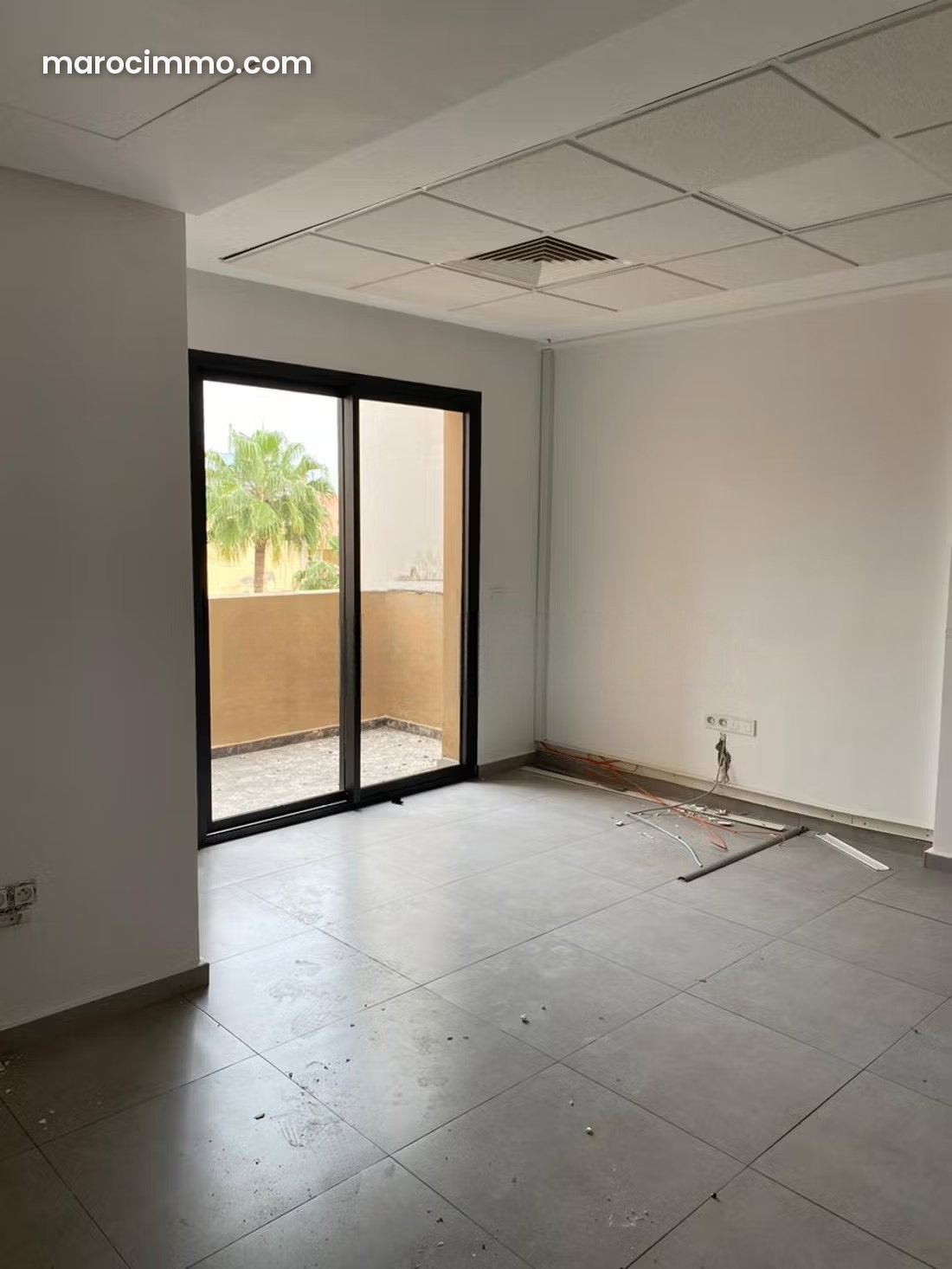 Bureau 86 m² à louer à Guéliz Marrakech avec terrasse — Marrakech