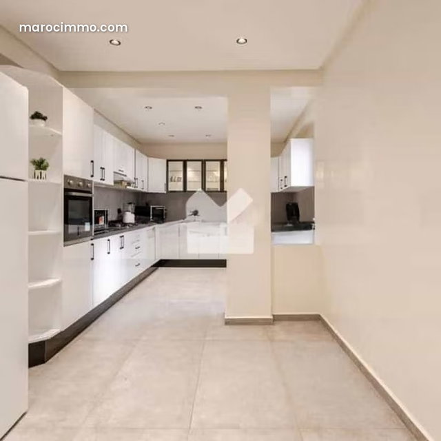 Appartement à Vendre de 170.0 m² à Casablanca, Racine — 5