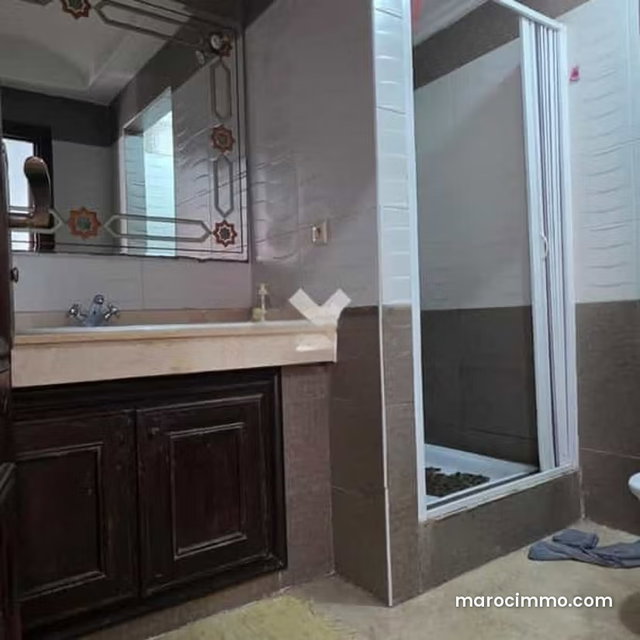 Appartement à Vendre de 109.0 m² à Casablanca, Bachkou — 3