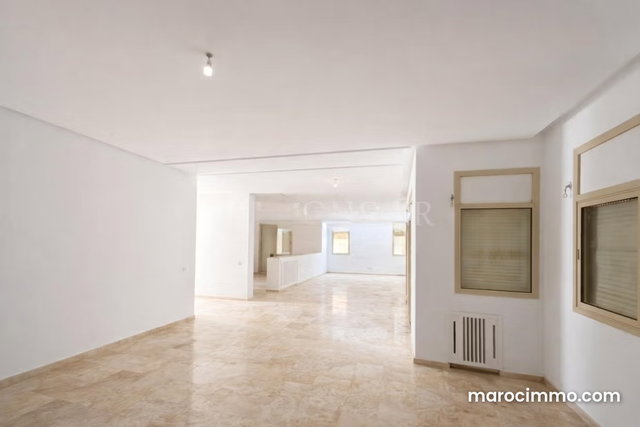 California Villa for Sale in Casablanca – 465 m² with Pool in a Secure Residence — 4