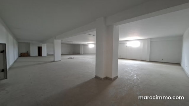 Bureaux de 200 à 4000 m² — 2
