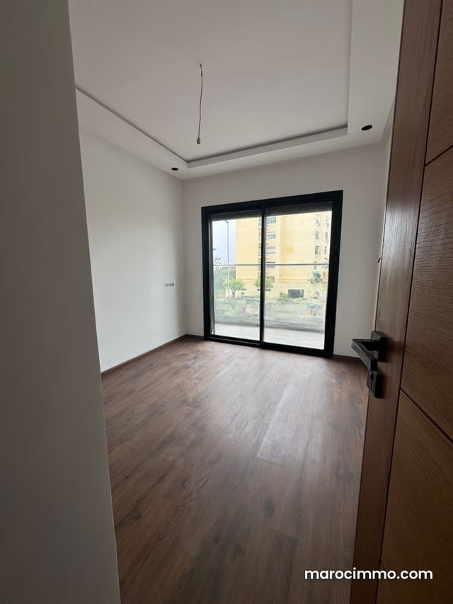 Apartment for Rent in California — 3