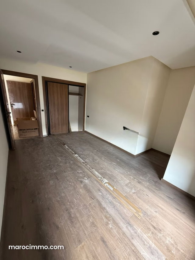 Projet neuf – Studios Haut Standing à 5 min de CFC — 5