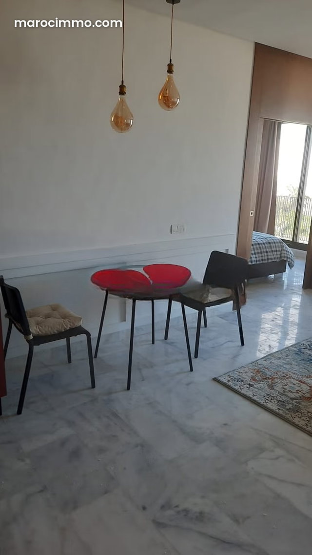 Furnished Studio for Rent – Oasis — 4