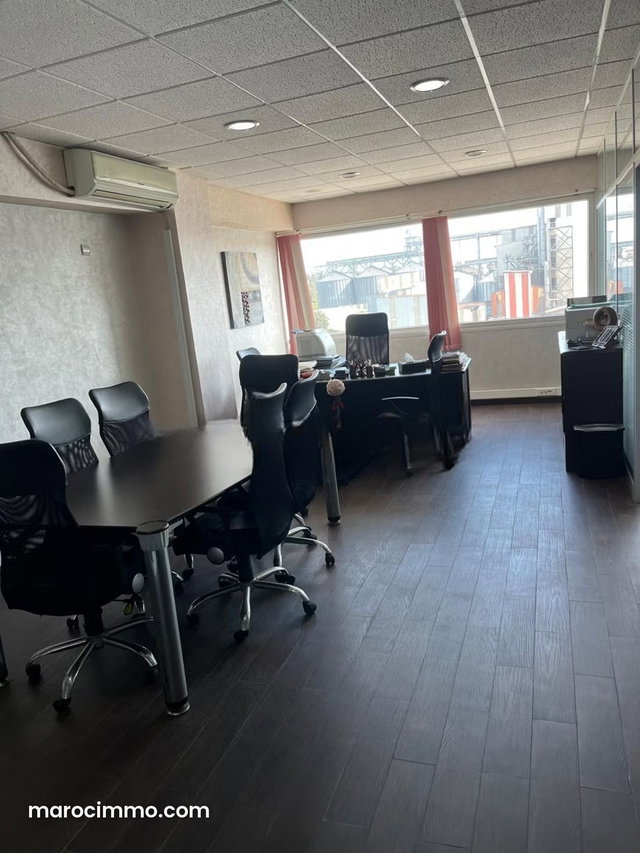 Bureau de 105 m² à vendre à Bd Ouled Ziane — 2