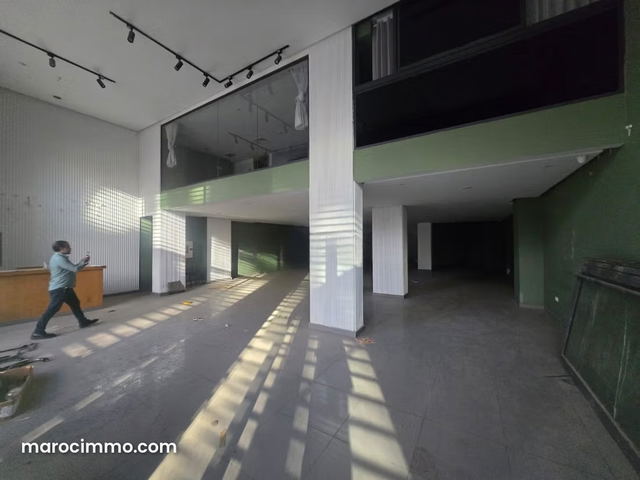 Commercial Space for Rent in Princesses Area — Casablanca