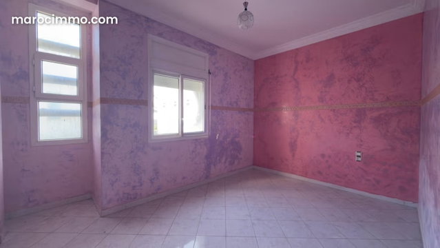 À Vendre: Villa avec du potentiel à rénover — 4
