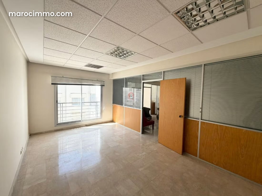 Bureau à louer à Racine, Casablanca : adresse d'affaires prisée — Casablanca