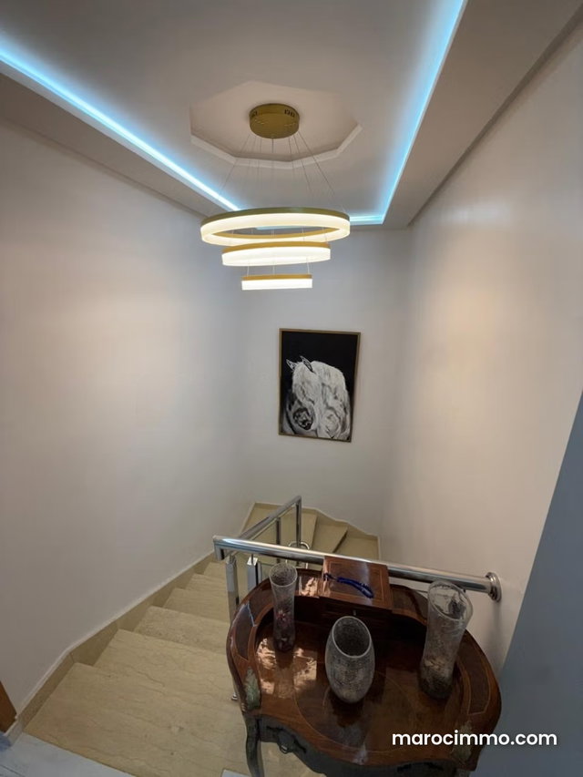 Magnifique villa à louer à Boukhalef. 6 pièces confortables. Bien meublé — 4
