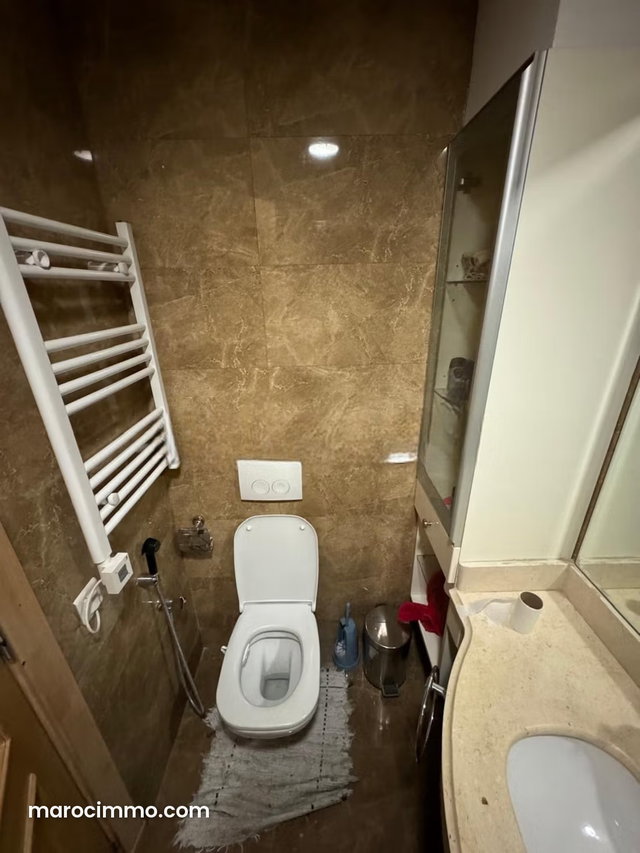 Furnished Apartment in Gauthier, Casablanca, with Parking and Balcony — 2