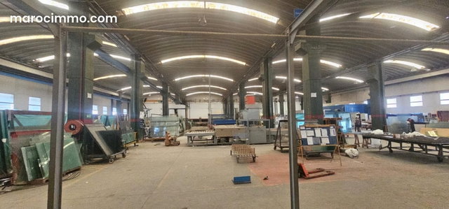 Bâtiment industriel de 8.200 m de surface utile a la vente situé en plein route côtière de Ain sebaa — 2