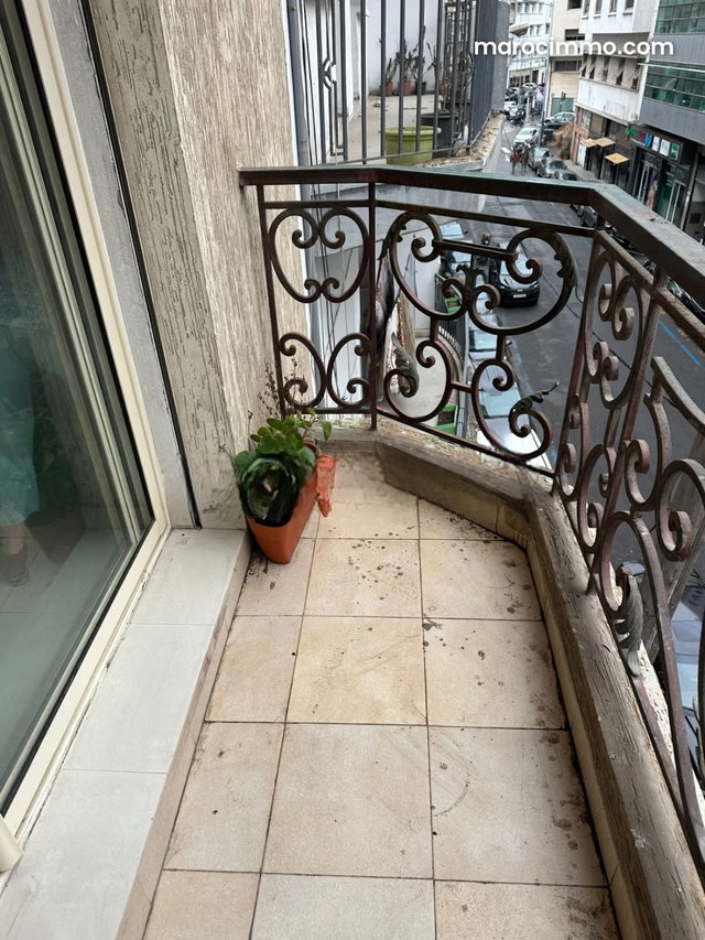 Appartement meublé à louer – Emile Zola — 4