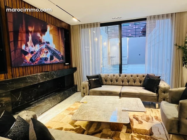 Superbe appartement à vendre à Camp Al Ghoul. 3 pièces confortables. Meublé — 4
