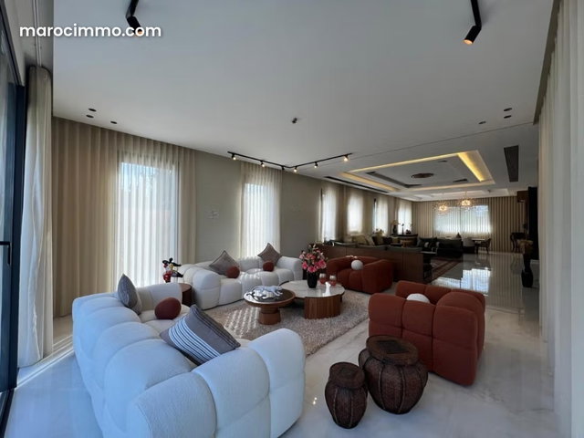 Neuve à Vendre à Rabat Souissi Villa neuve haut standing 1700 m2 — 5