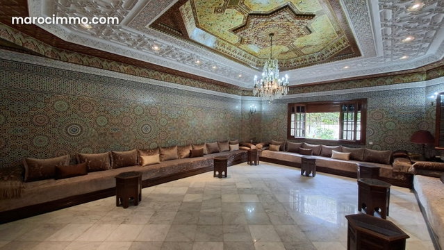 Villa 1061 m² 8 chambres plein sud calme — 4