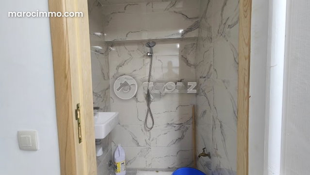 Commerce à vendre 28 m² Aïn Sebaâ Casablanca — 5