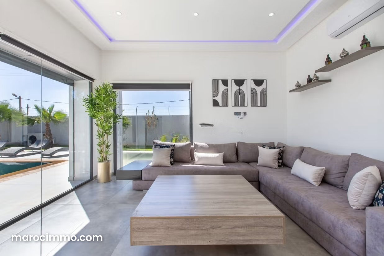 Villa meublée 260 m², piscine et jardin, Route de Fès, Marrakech — Marrakech