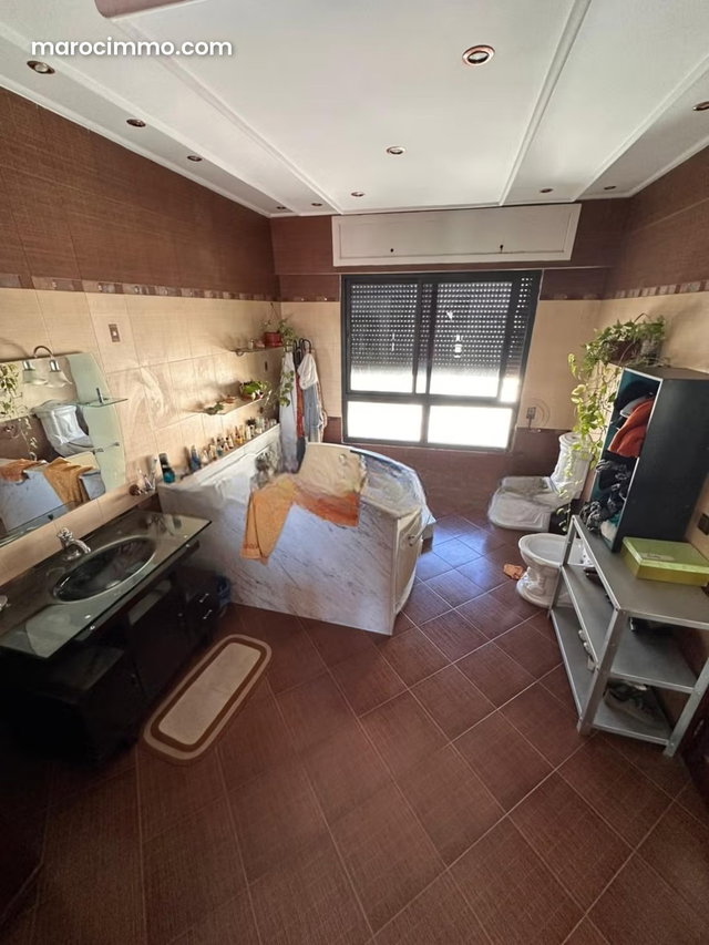 Appartement de standing à vendre – 185 m² — 5