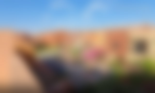 فيلا عائلية مشرقة للبيع بطريق تامنصورت في مراكش — 4