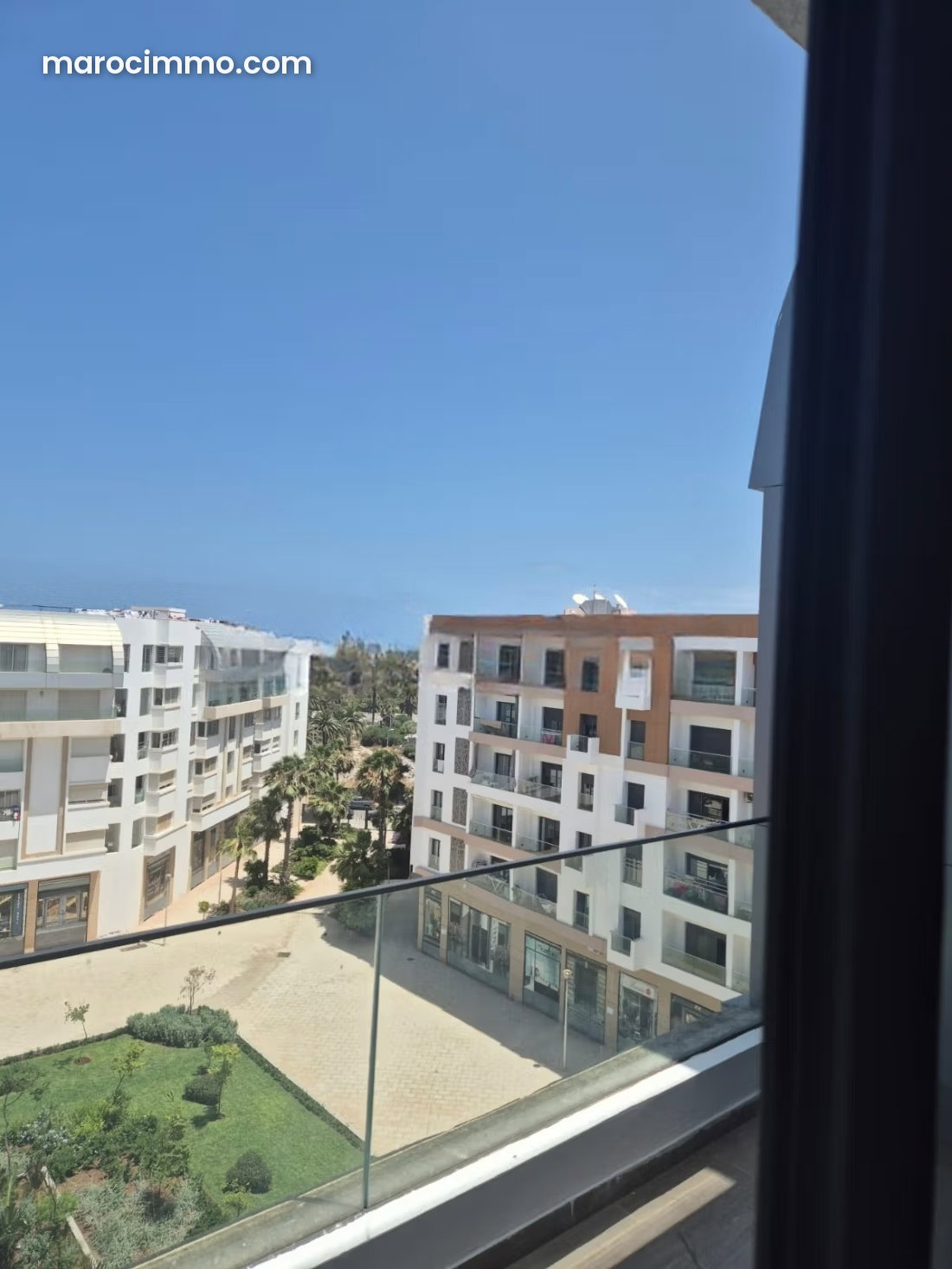 145 sq m Apartment, 3 Bedrooms with Terrace, Bourgogne, Casablanca — Casablanca