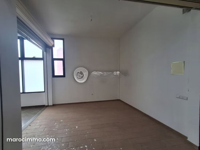 Commercial Space for Rent 14 m² in Tamaris Dar Bouazza — 4