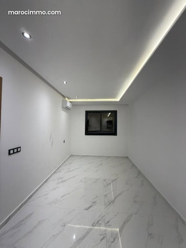 Appartement à l'achat à Martil. 1 chambre. Résidence sécurisée — 2