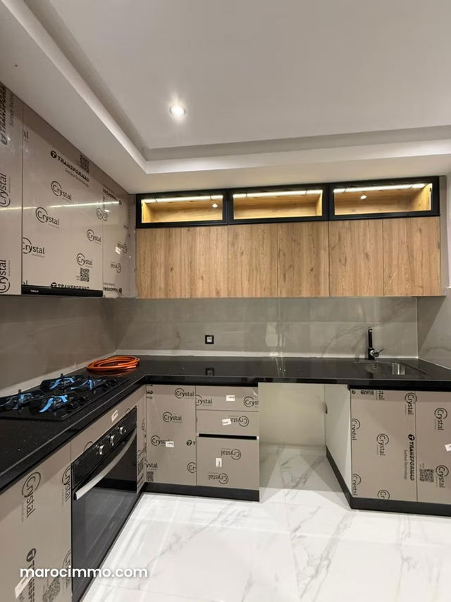 Appartement à l'achat à Martil. 1 chambre. Résidence sécurisée — Martil