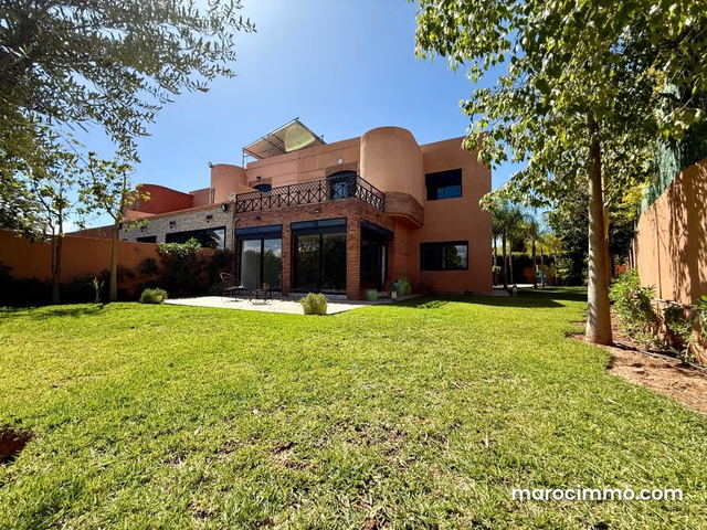 Villa à vendre à Marrakech Route de Fès Résidence sécurisée — Marrakech