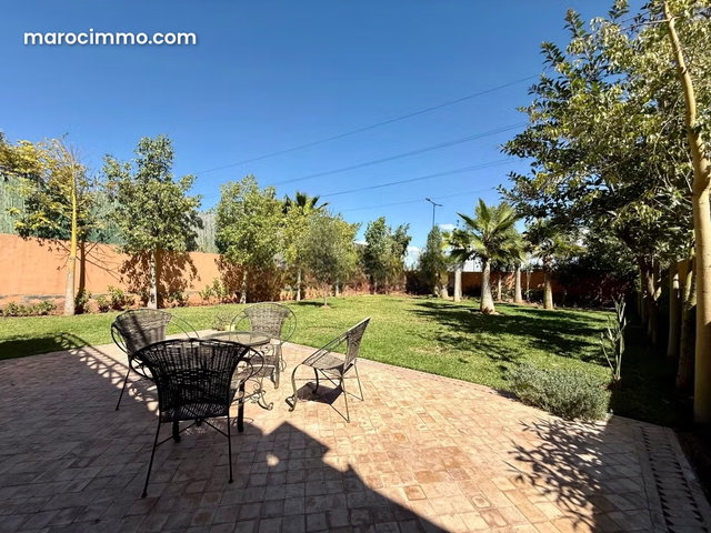 Villa à vendre à Marrakech Route de Fès Résidence sécurisée — 4