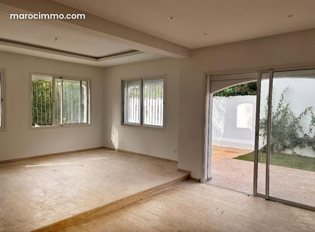 Location villa vide 6 chambre à Quartier Californie — 4