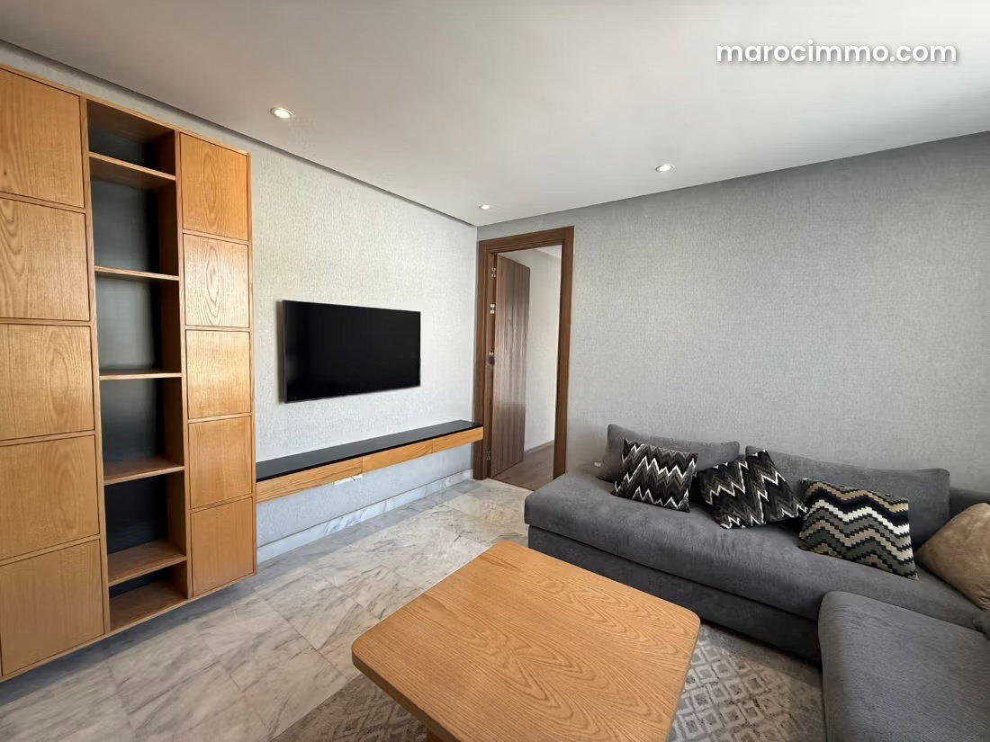 Furnished 48 sqm studio with terrace and garage, Racine, Casablanca — Casablanca