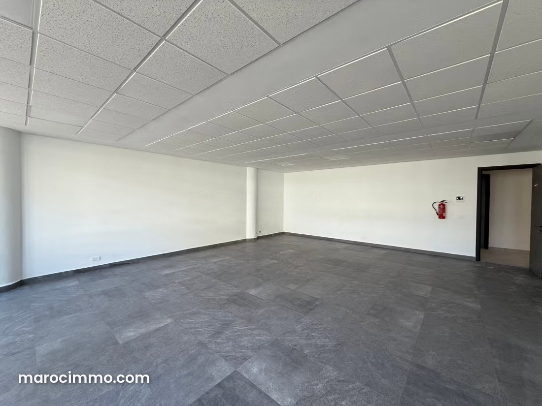 77 sqm office for rent in the heart of Casablanca's Gauthier district — Casablanca