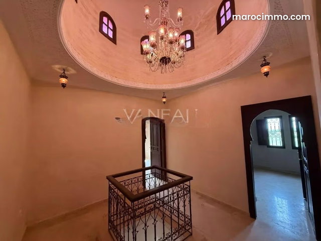 Villa in secured residence on the road to Fes — 5