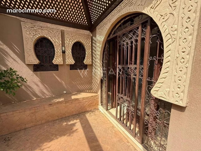Villa in secured residence on the road to Fes — 3