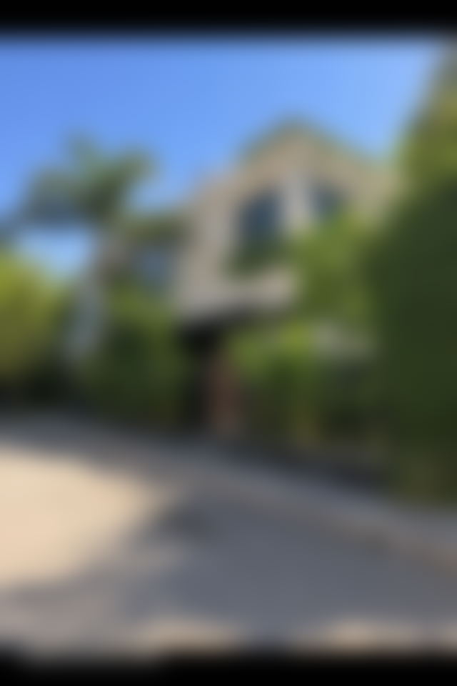 450 sqm Villa with Swimming Pool for Sale, Ville Verte, Bouskoura — Bouskoura