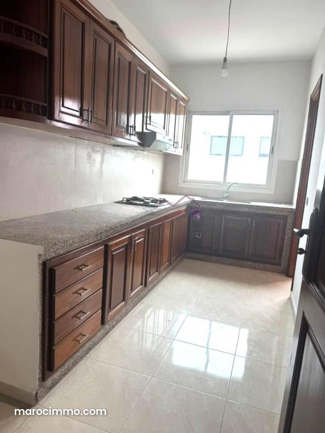 Bel appartement avec terrasse en location — 4